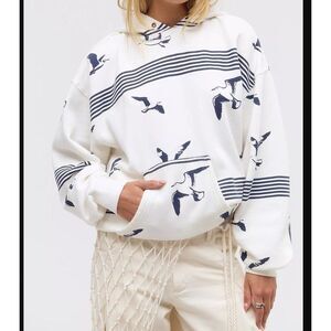 Free People We The Free It's A Vibe Birds Printed Hoodie Top Oversized L 288309